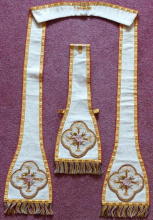 White Roman Vestment 9071
